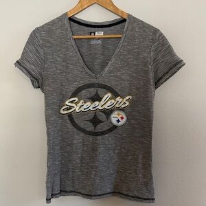 Steelers Women's Charcoal V-Neck Tee